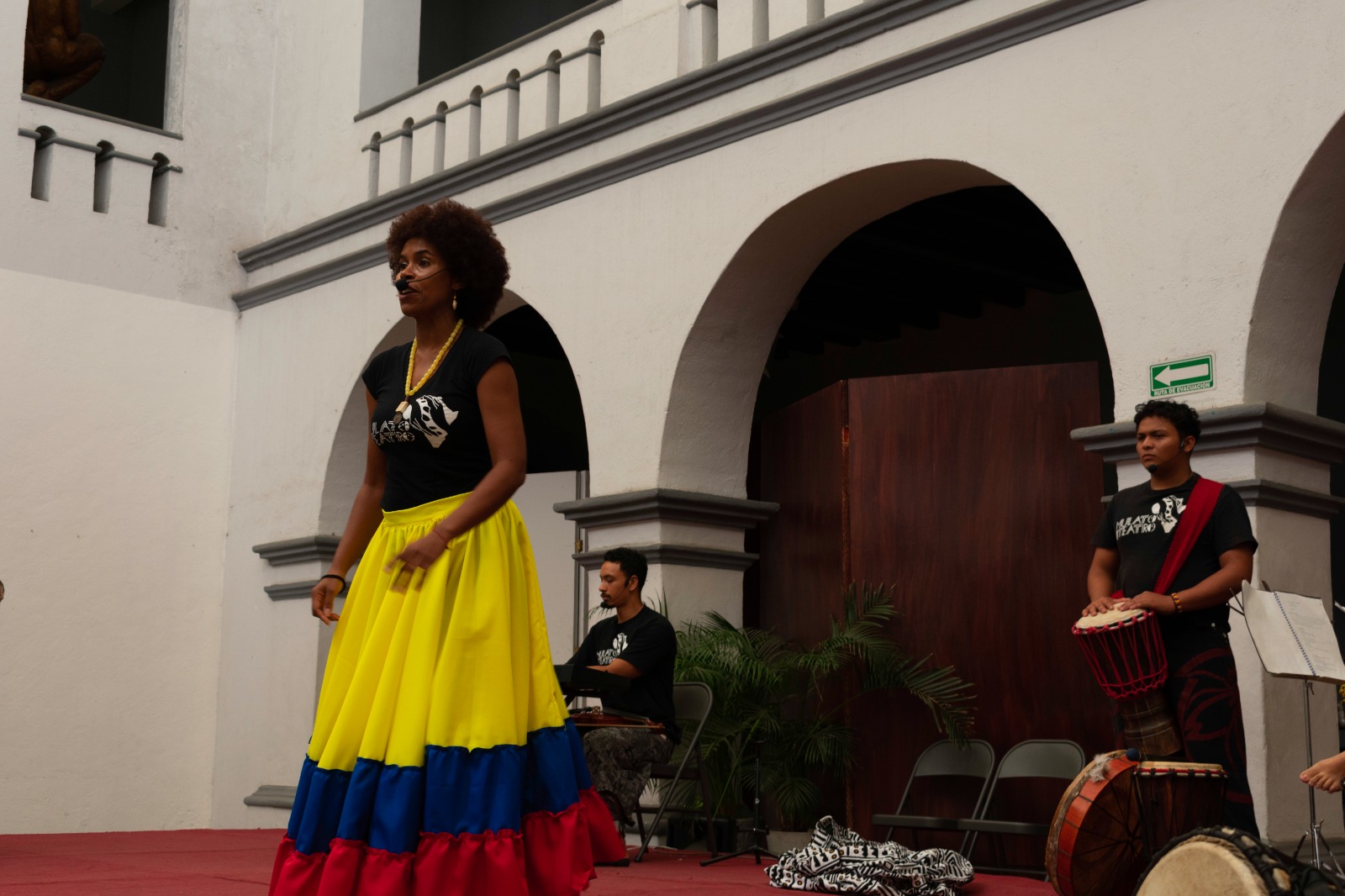  Se inauguró con éxito la exposición fotográfica “Colores de la Resistencia” en Cuernavaca