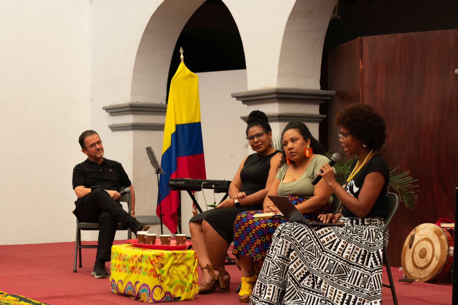  Se inauguró con éxito la exposición fotográfica “Colores de la Resistencia” en Cuernavaca